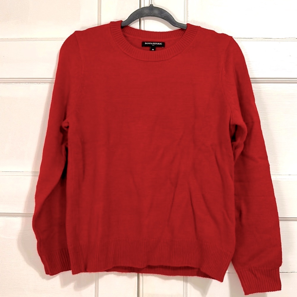 New! Red Banana Republic crew sweater